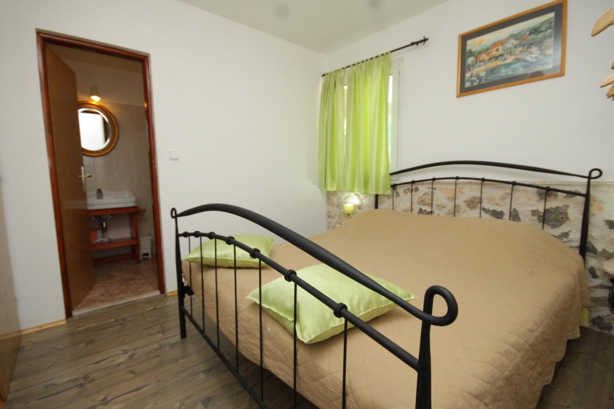 Seaside Secluded Apartments Cove Karkavac - Scedro, Hvar - 8801 Jelsa  Quarto foto